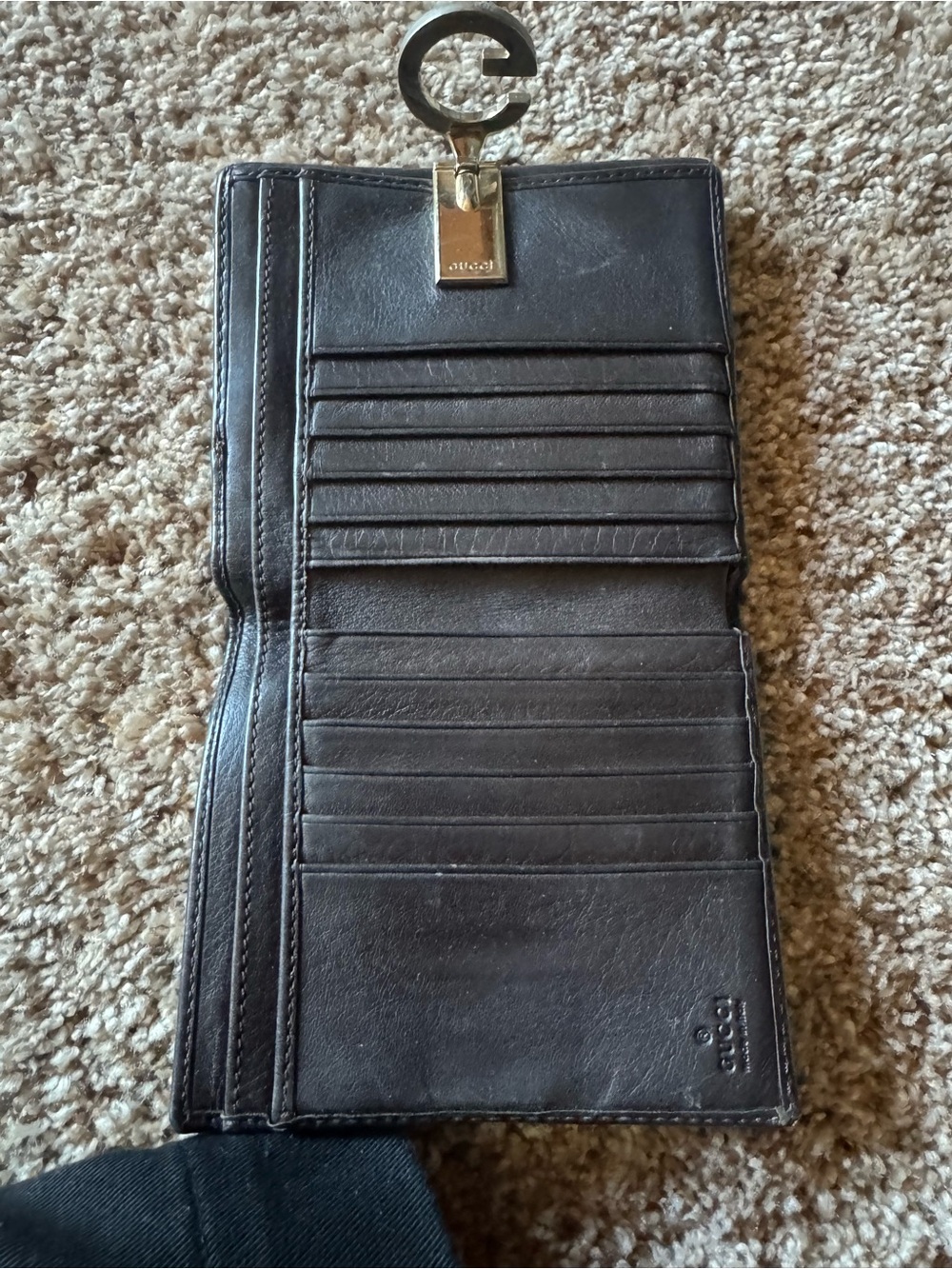 Gucci Beige GG Canvas Compact Wallet with Brown Trim and Gold G - Picture 2 of 3